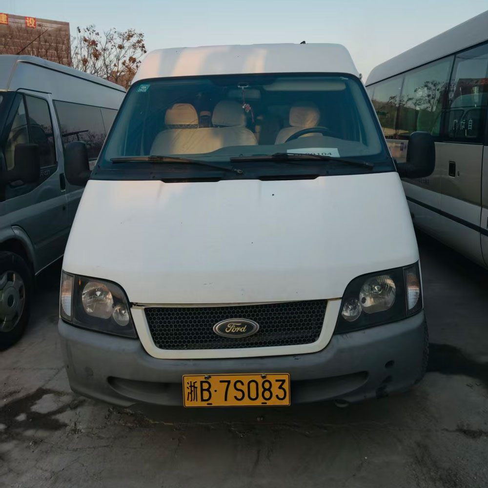 Jiangling 15 o'rindiqli dizel avtobusi