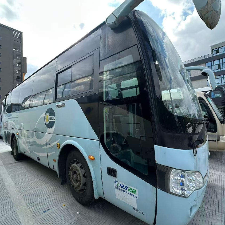39 O'rindiq Ishlatilgan dizel avtobusi