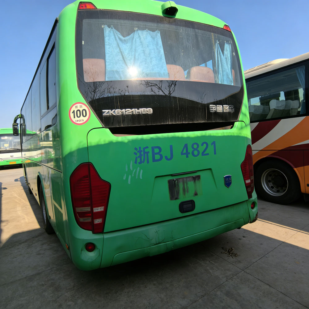 67 o'rindiqli ikkinchi qo'l dizel avtobusi
