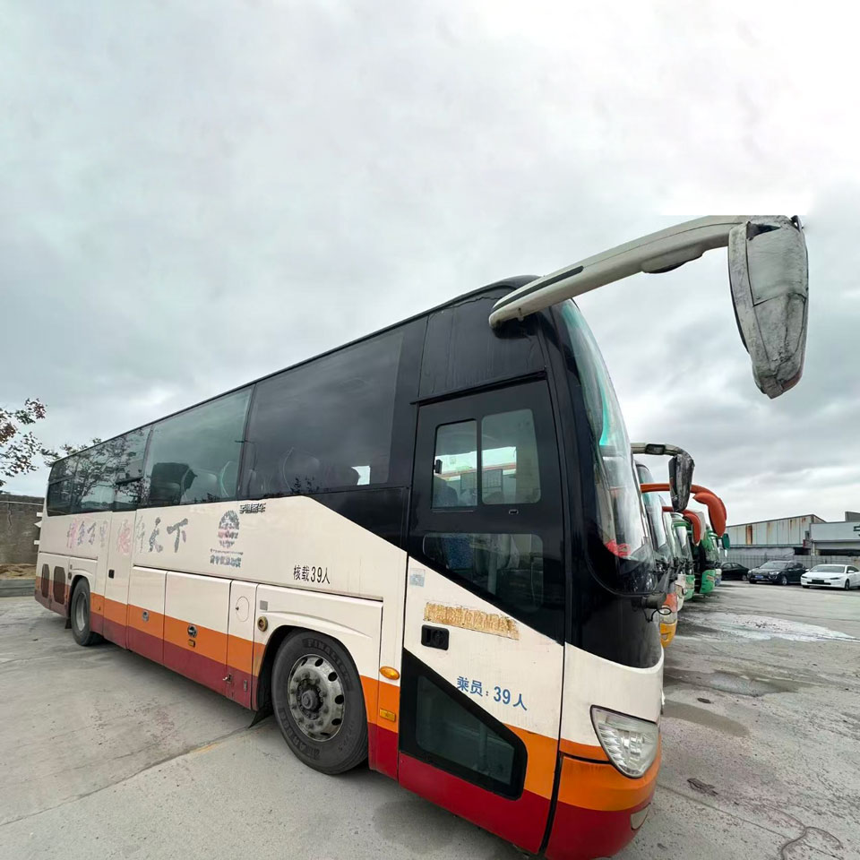 Yutong 39 o'rindiqli dizel ikkinchi qo'l avtobus