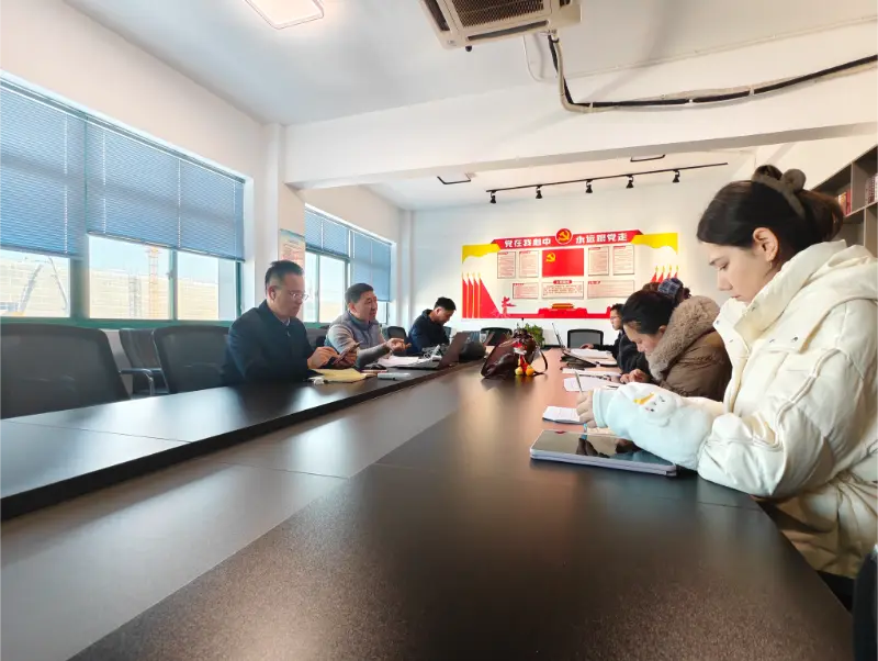 Xitoyning Xonglong avtobuslari global strategiyani ishga tushirdi, xalqaro biznes departamenti yangi sayohatga chiqdi