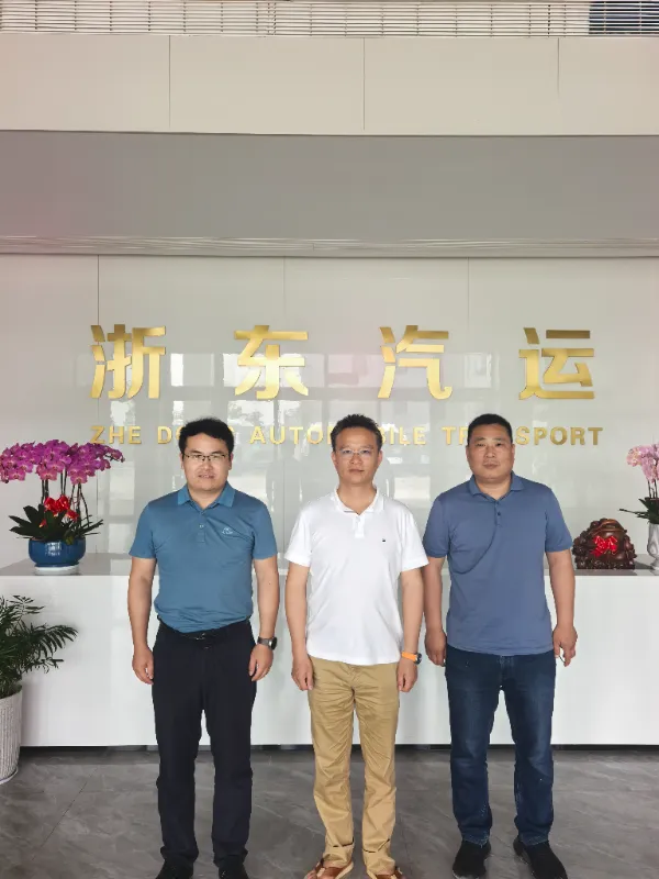 Iyun yangilanishi: Xitoy Gonglong yangilangan avtobuslarni bir nechta modellarga eksport qilmoqda va xalqaro mijozlar saytlariga tashriflar tandemda davom etmoqda