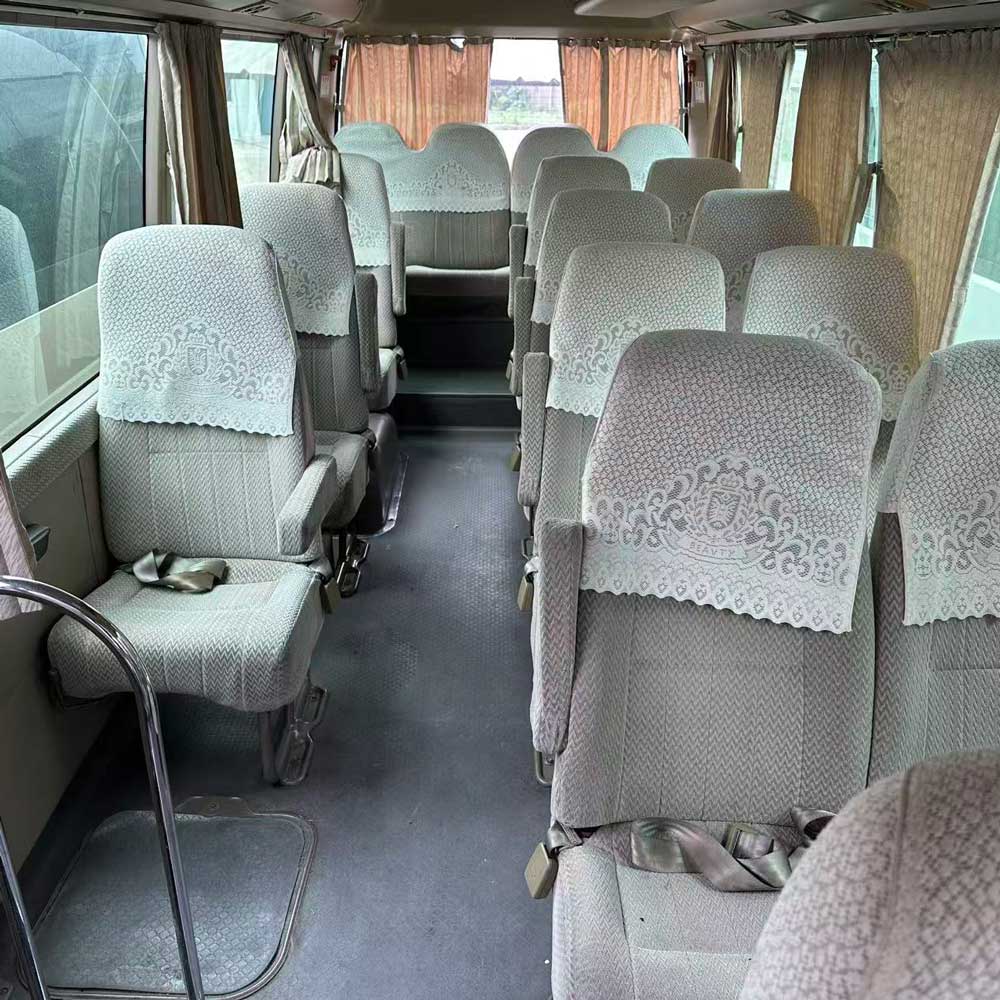 Coaster 20 o'rindiqli benzinli ikkinchi qo'l avtobus