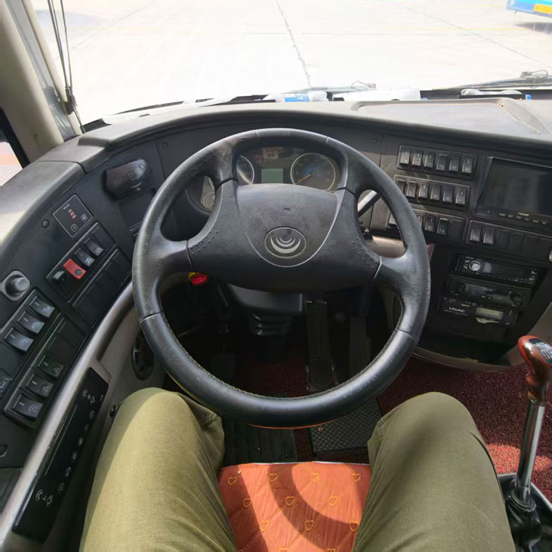 Yutong 59 o'rindiqli ikkinchi qo'l dizel avtobus
