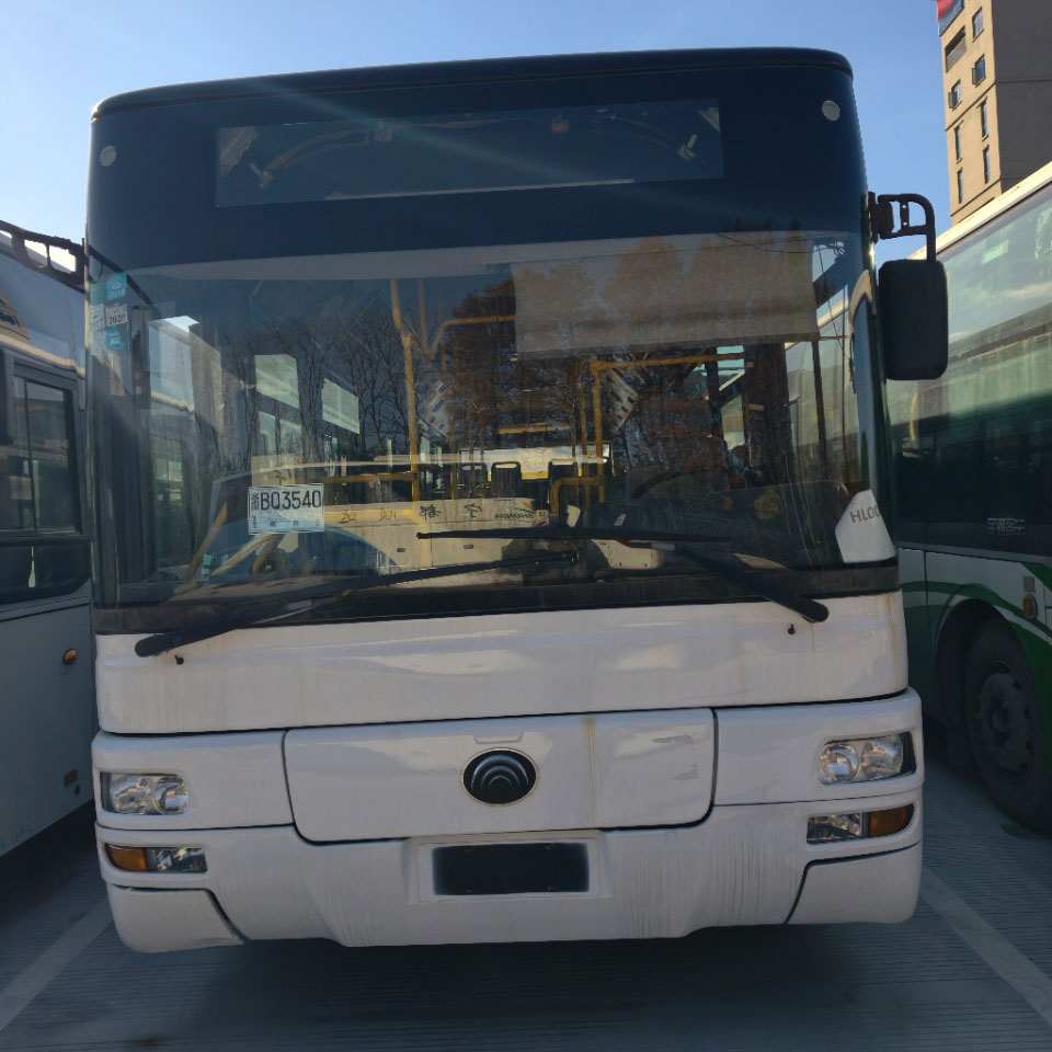 Yutong 34 o'rinli ikkinchi qo'l avtobus Yutong 34 o'rinli ikkinchi qo'l avtobus