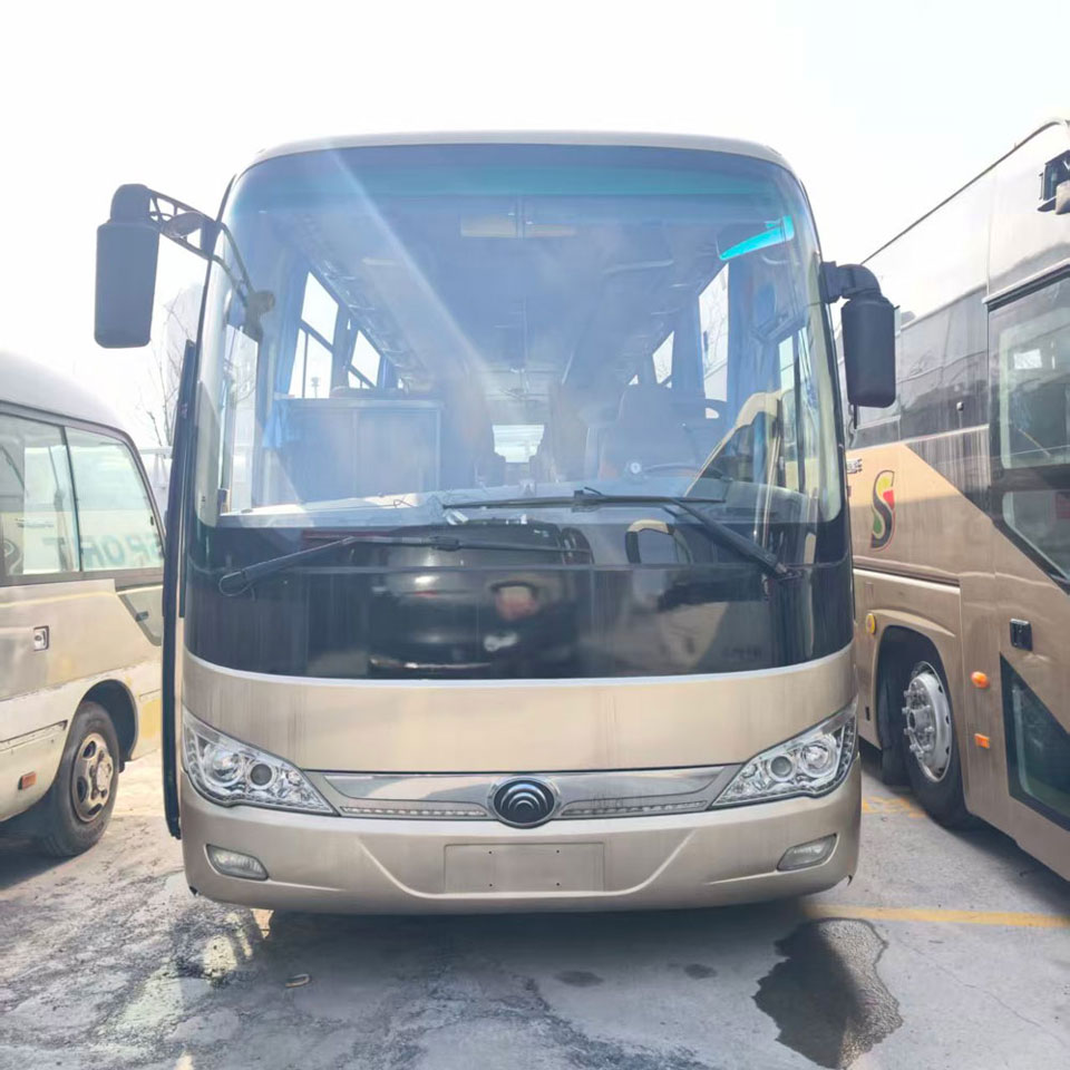 Yutong 39 o'rindiqli dizel avtobusi ishlatilgan Yutong 39 o'rindiqli dizel avtobusi ishlatilgan