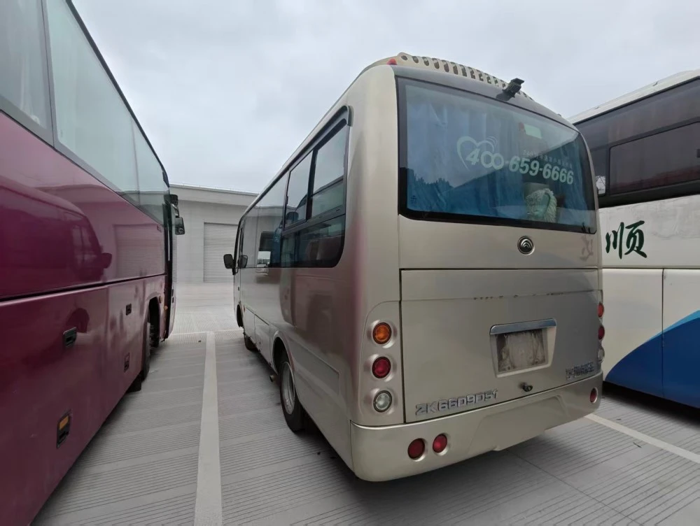 6m Yutongdan dizel avtobusdan foydalanishgan